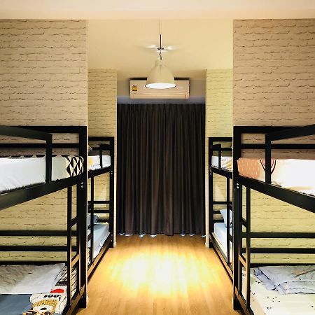 Wj Hostel Bangkok Ngoại thất bức ảnh