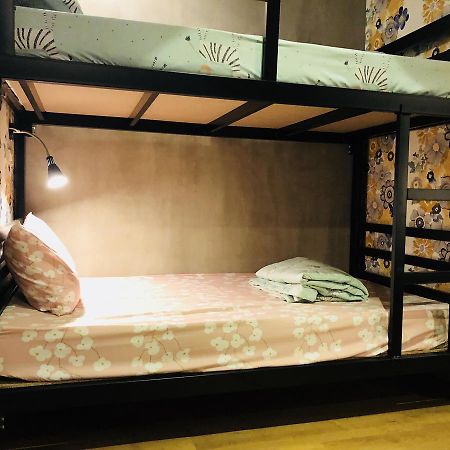 Wj Hostel Bangkok Ngoại thất bức ảnh