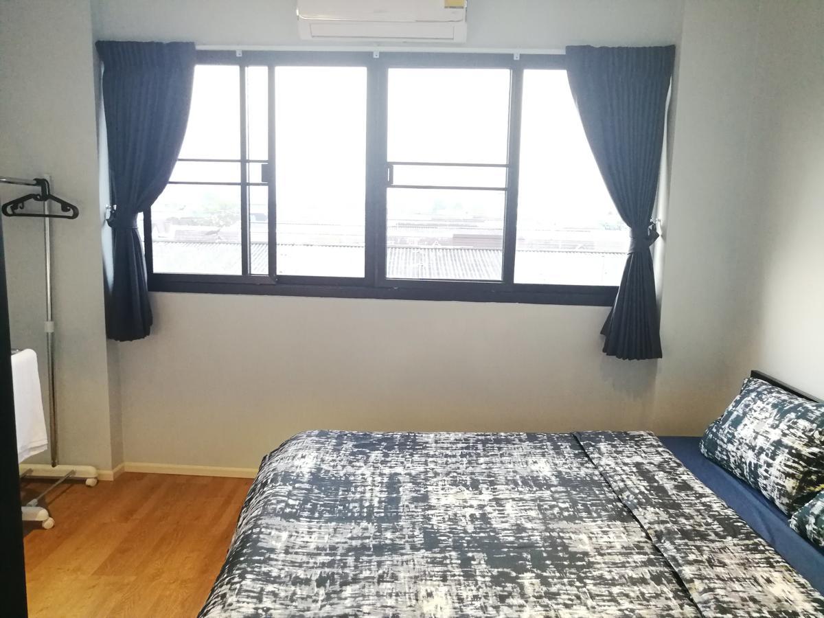 Wj Hostel Bangkok Ngoại thất bức ảnh