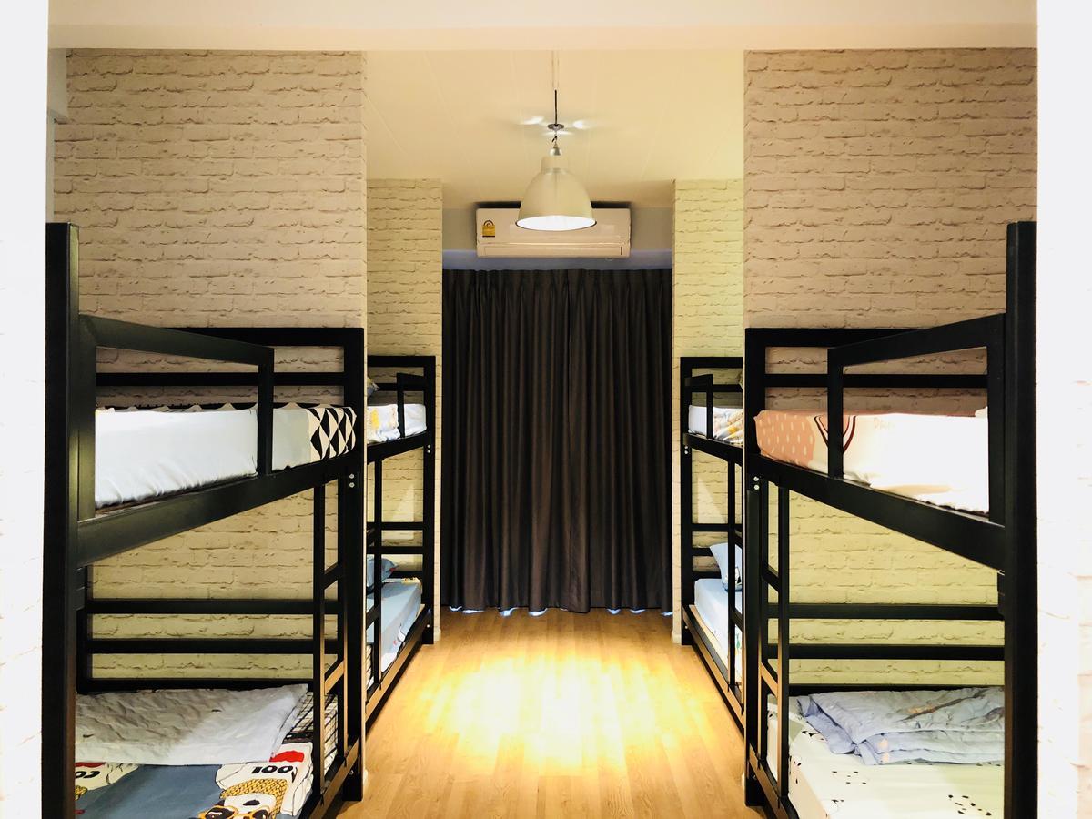 Wj Hostel Bangkok Ngoại thất bức ảnh
