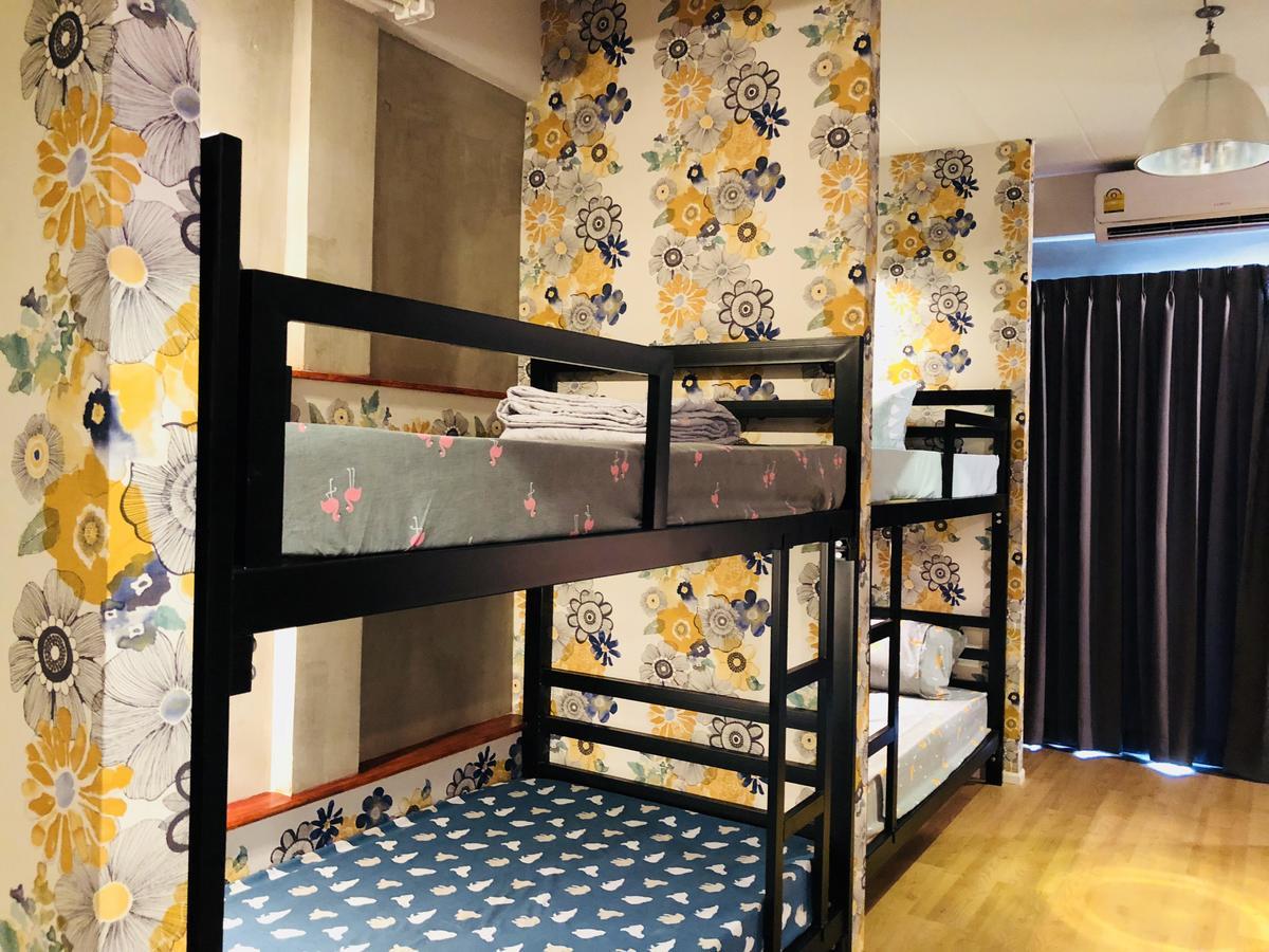 Wj Hostel Bangkok Ngoại thất bức ảnh
